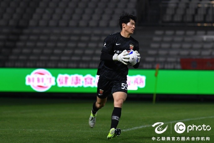 两球落后 海港富盛经开队客场2-2绝平珂缔缘