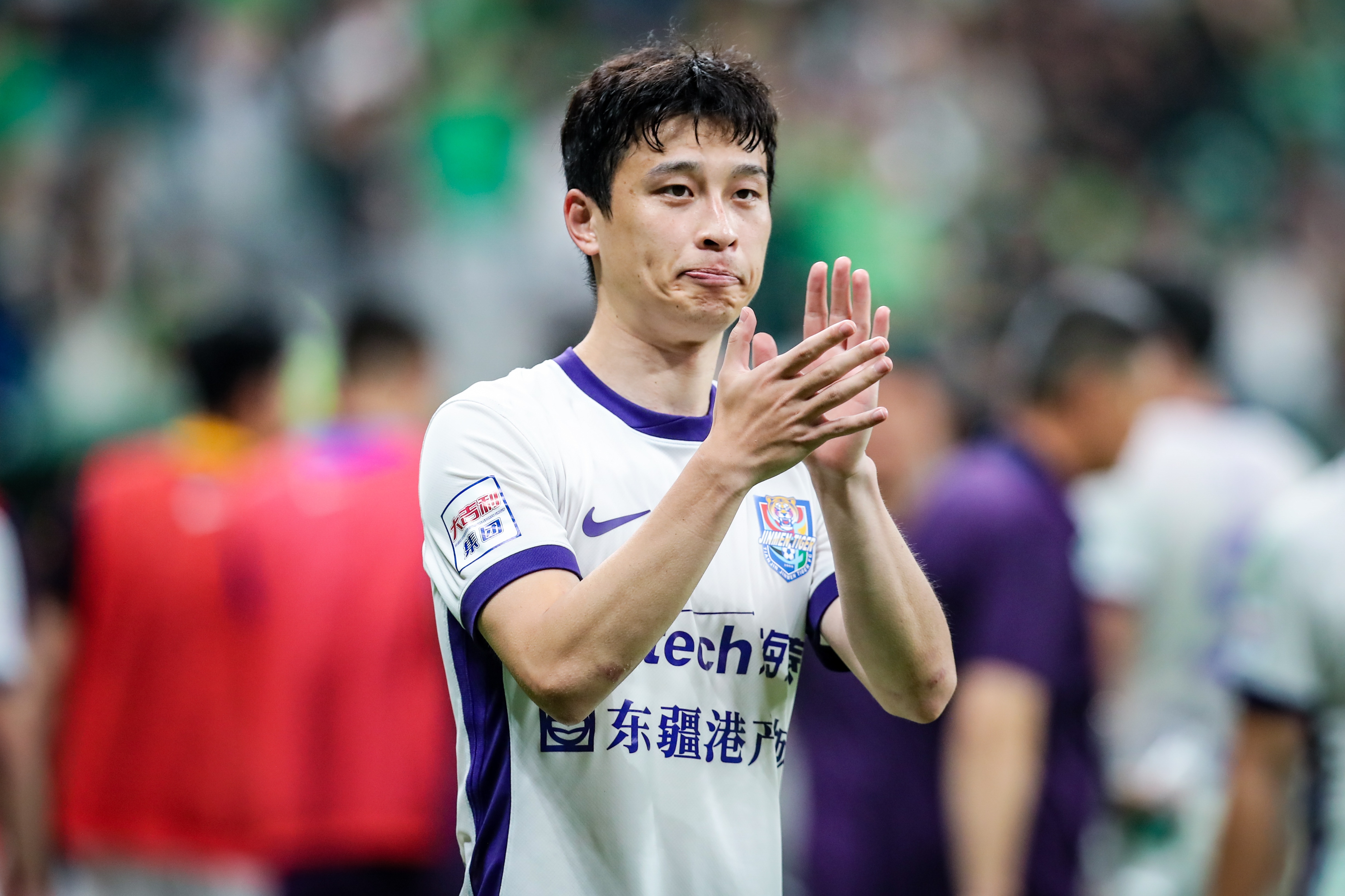 津门虎今日飞赴重庆 巴顿谈雨战与保级关键战