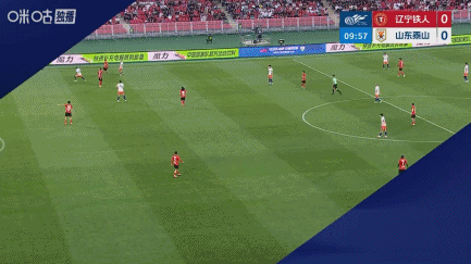 泽卡半场双响 山东客场2-0领先辽宁铁人 泽卡半场双响 山东客场2-0领先辽宁铁人