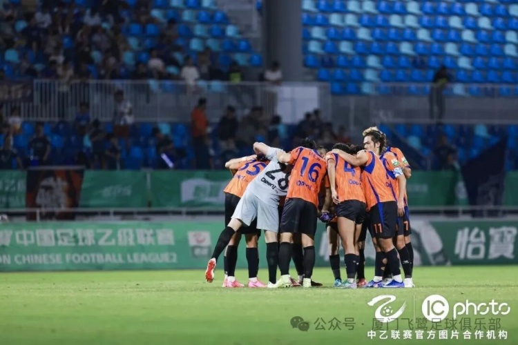 刘子铭双响逆转,厦门飞鹭客场2-1破三轮不胜 刘子铭双响逆转,厦门飞鹭客场2-1破三轮不胜