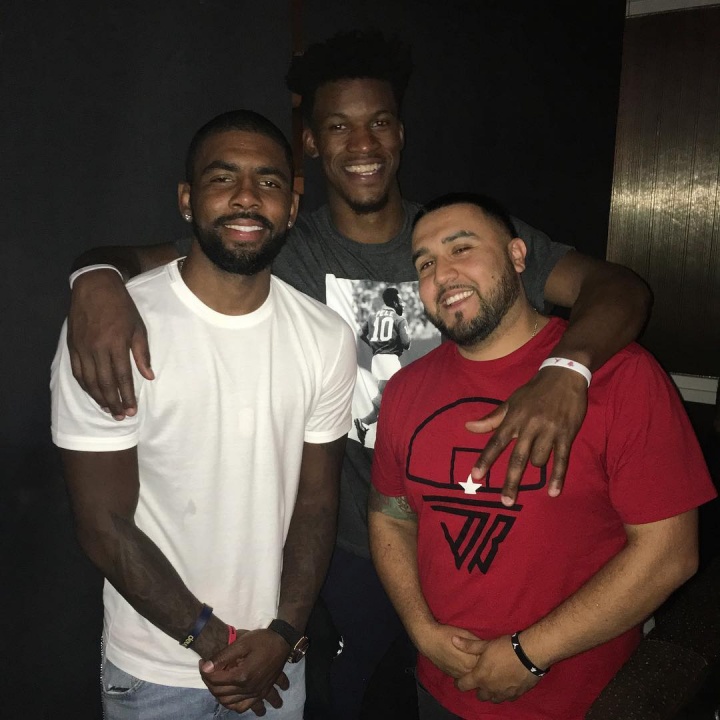 前NBA球员比斯利、戴维斯涉赌被诉,巴特勒密友Erny同案被捕 前NBA球员比斯利、戴维斯涉赌被诉,巴特勒密友Erny同案被捕