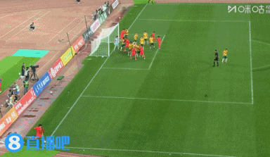 U17国足2-0领先澳大利亚 徐正鹏传中赵松源头球破门 U17国足2-0领先澳大利亚 徐正鹏传中赵松源头球破门