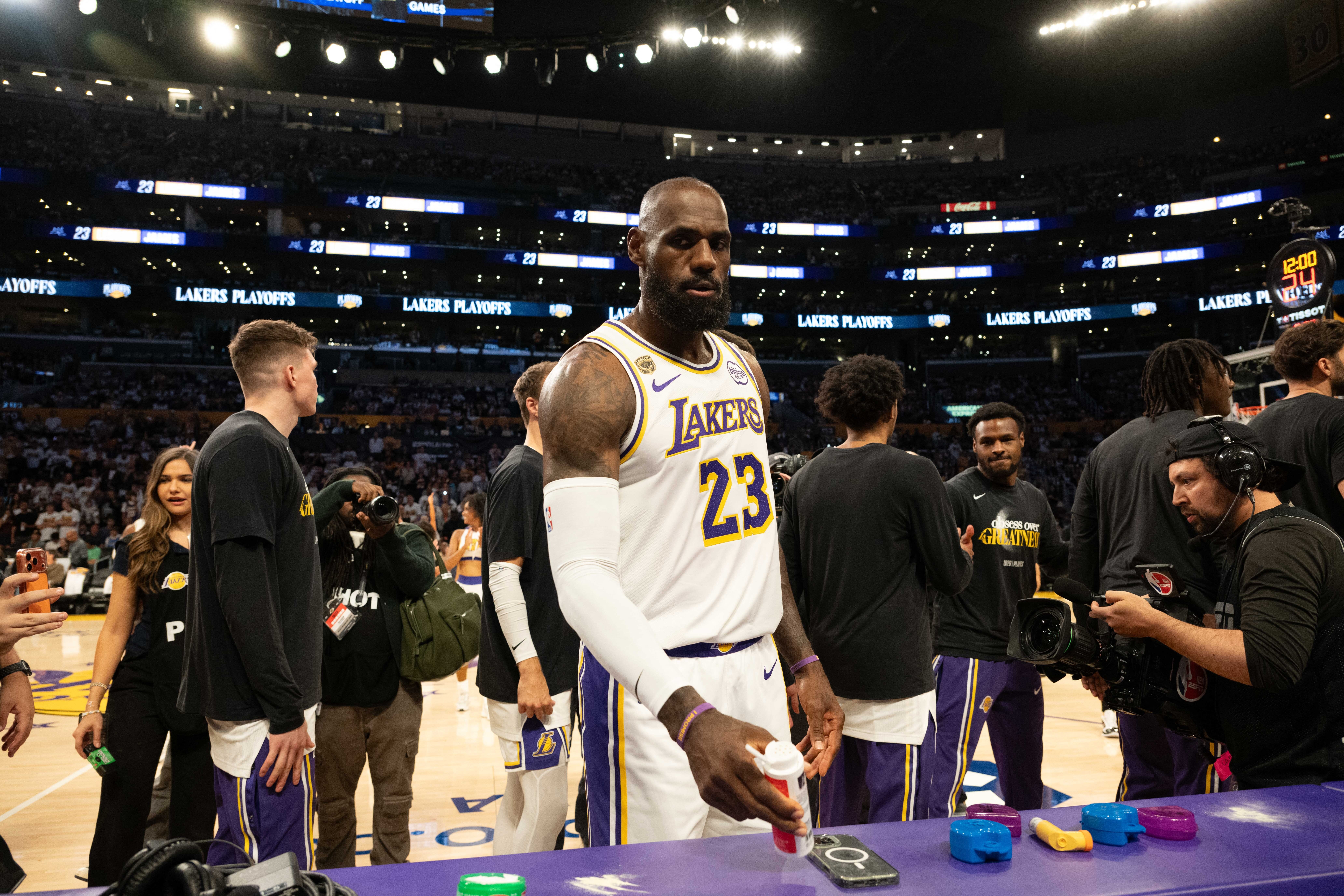 Windhorst:联盟内部倾向詹姆斯回骑士 发布方式成悬念