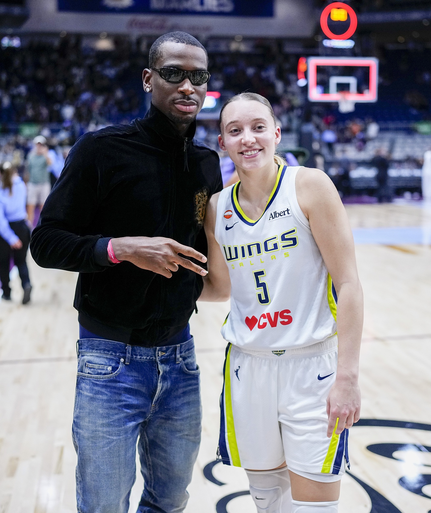 亚历山大现场观战WNBA 多伦多节奏主场76-89不敌飞翼 李月汝4分24秒零出手 亚历山大现场观战WNBA 多伦多节奏主场76-89不敌飞翼 李月汝4分24秒零出手