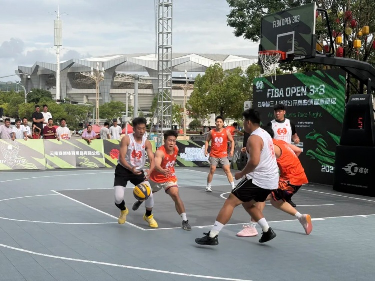 鑫潮商贸21-9碾压厚米夺FIBA Open 3x3富源站冠军 Nobody青年组1分险胜 鑫潮商贸21-9碾压厚米夺FIBA Open 3x3富源站冠军 Nobody青年组1分险胜