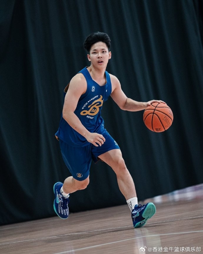 四天三夜高强度特训 香港金牛U19赴日拉练 四天三夜高强度特训 香港金牛U19赴日拉练