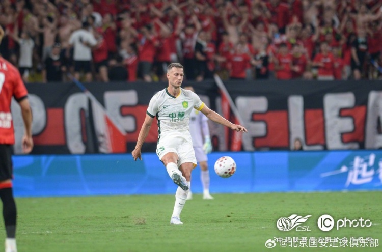张玉宁双响追平队史联赛进球纪录,国安2-2客平蓉城遭补时绝平 张玉宁双响追平队史联赛进球纪录,国安2-2客平蓉城遭补时绝平