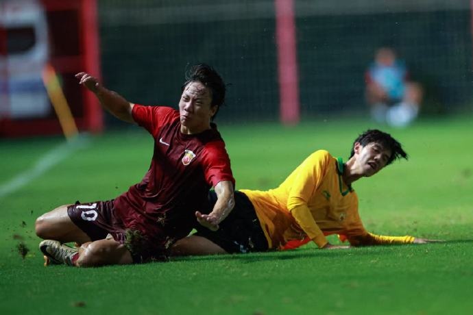 海港U20客胜国安锁定B组第二 张文骏连续两轮破门 海港U20客胜国安锁定B组第二 张文骏连续两轮破门