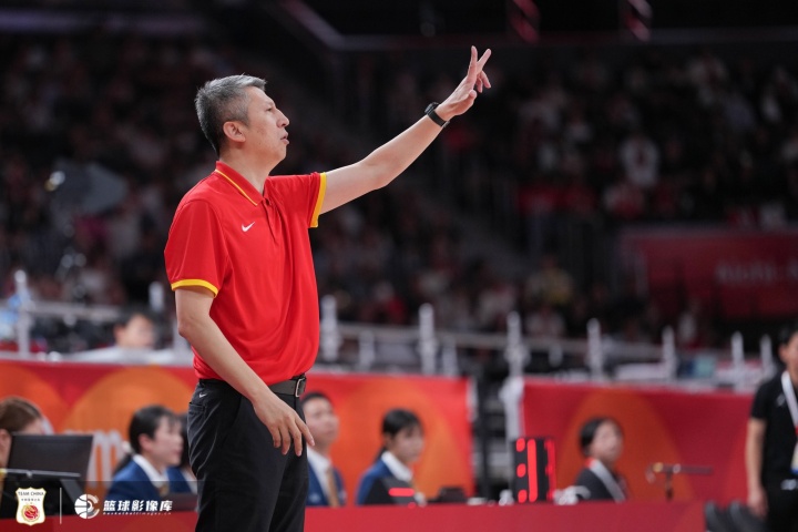 最近两次大比分输非全主力出战的日本队 郭士强确实要负主要责任
