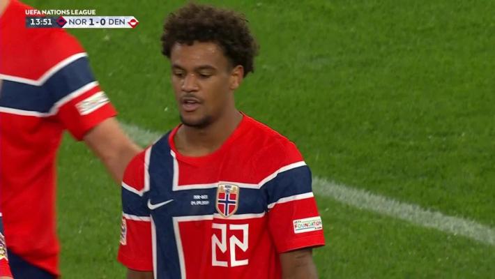 [进球视频] 厄德高直塞妙传助攻！鲍勃禁区内左脚打门先下一城！